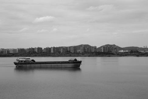 One island on the Xiang River 5