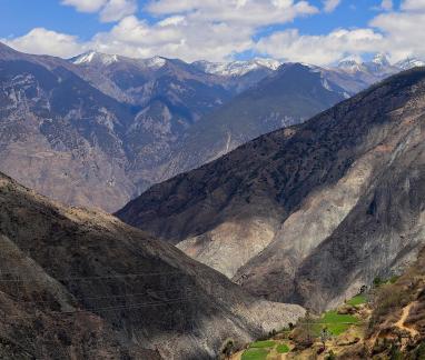 Scale of Mountains and Rivers 41