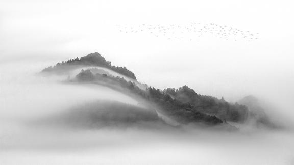 Zhangjiajie in the sea of clouds 4