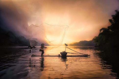 Sunrise in Guilin 