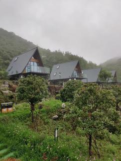 Mountain houses 2