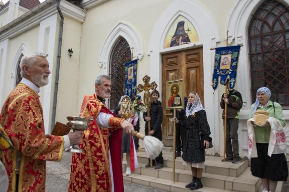 Easter service