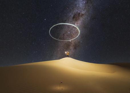 Light Seeker Under the Stardust