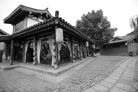 Visit the ancient city 56