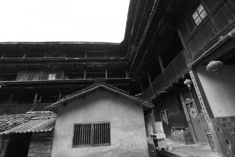 Ancient courtyard stacking 3