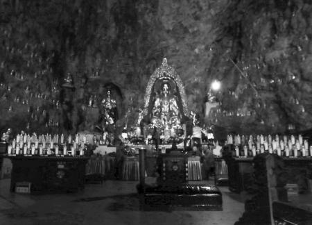 Buddha Cave Bright 1