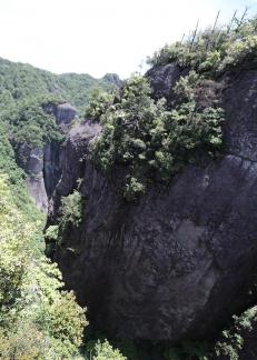 mountains and rivers 3