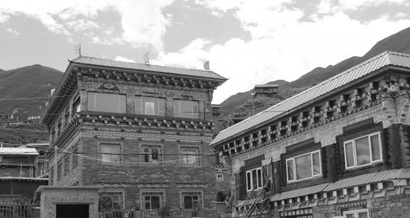 Tibetan houses 1