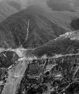 The winding mountain path 17