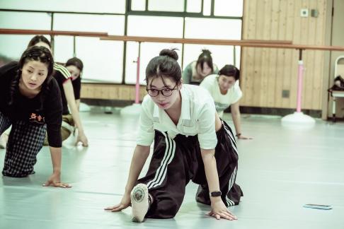 Dance students 1