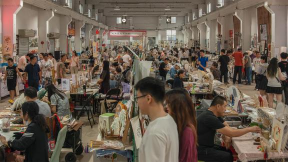 Artists gather in Zibo to paint B