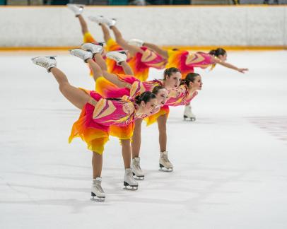 Synchronized skating 8