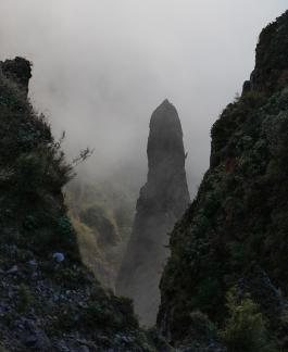 Between mountain peaks 1