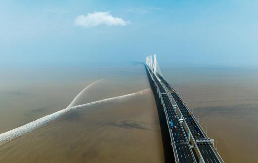 Tides and bridge