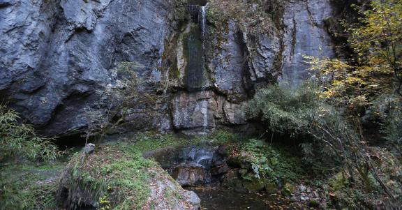 Empty Mountain Flowing Sound 2