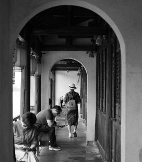 Time under the eaves 3