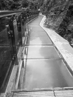 glass walkway 1
