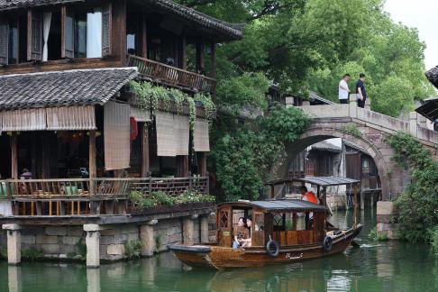 The sound of rowing in Jiangnan 14