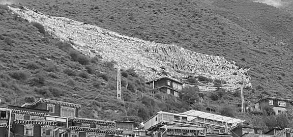 Houses on the mountain ridge 14