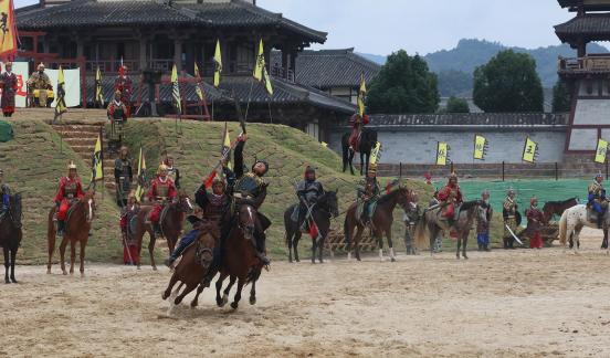 Equestrian performance 30