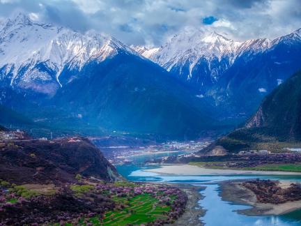 Yarlung Zangbo Grand Canyon