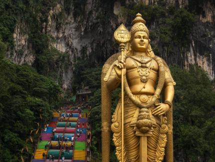 Batu Cave Hindu Temole 01