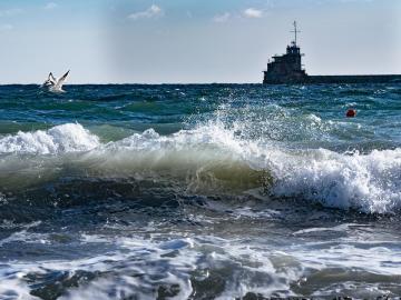 Sea in Feodosia-2