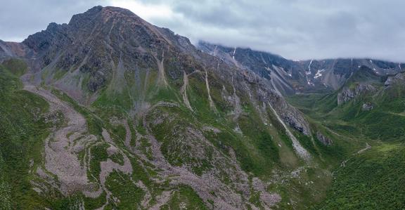 Minshan Mountains