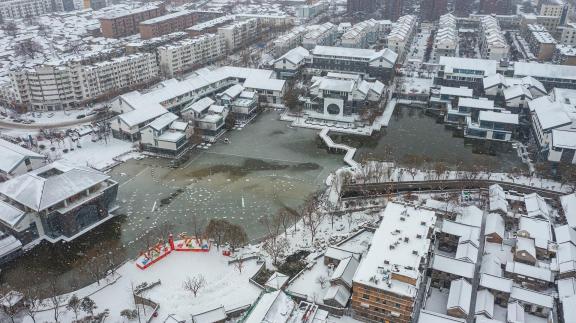 Winter scenery of Huilong Lake 3