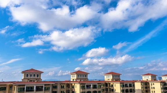 Clouds on the roof 2