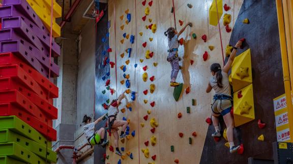 indoor climbing 1