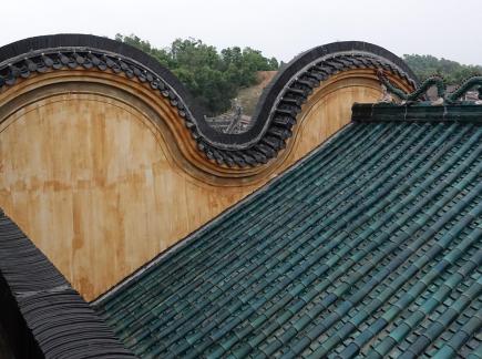 Arch wall