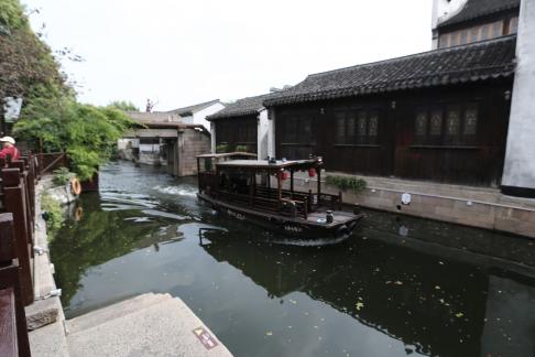 Boating in the Water Lane 10