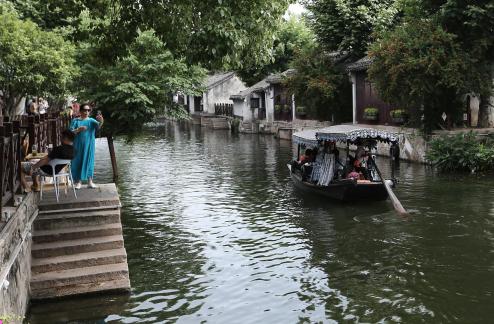 Boating in the Water Lane 16