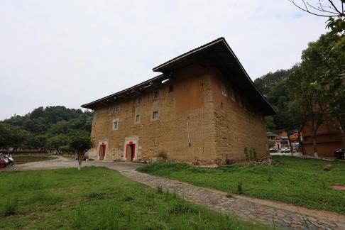 Earth house wooden building 8