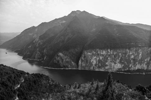 Emerald Mountains in Spring 31