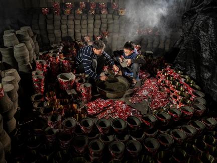 Making clay braziers