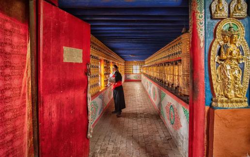 A lady inside the temple