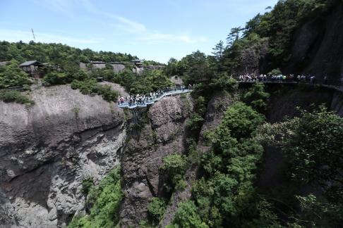 Beautiful scenery 3