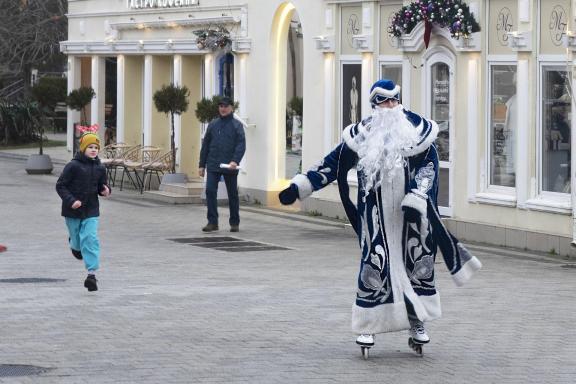 Santa Claus is in a hurry