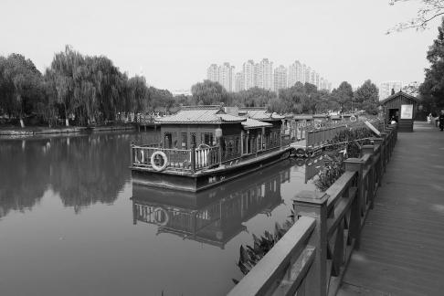 Visit the ancient city 95