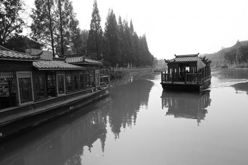 Visit the ancient city 96