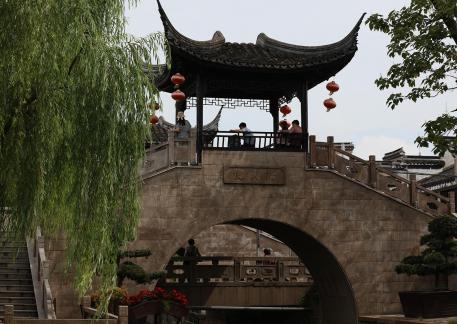 Dream into the water town 5