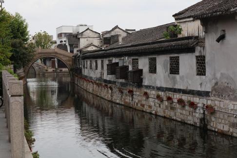 Dream into the water town 12