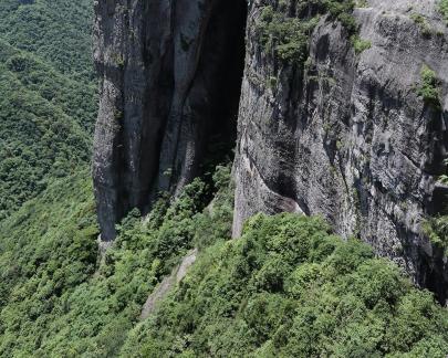 Green between cliffs 22