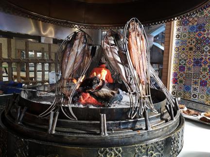 all kinds of delicious food 19