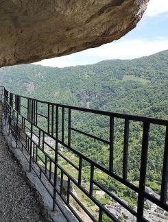 Mountain plank road 14