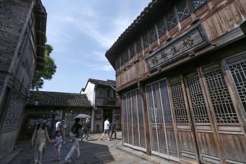 Jiangnan Rain Lane 11