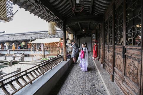 Time steps slowly 12