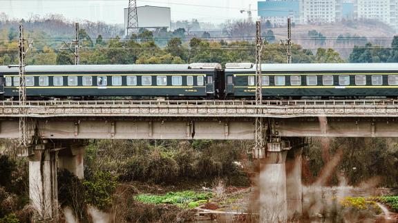 green skinned train 24